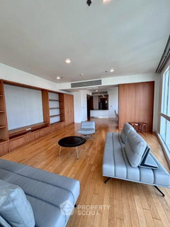 รูปภาพ 3-BR 193 Sqm Condo At Millennium Residence @ Sukhumvit, Near BTS Asoke (ID 3006671)