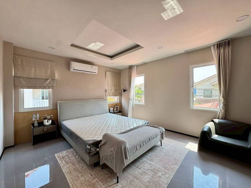 รูป ให้เช่า บ้านฟ้าริมหาด ใกล้หาดจอมเทียน!!! 4 ห้องนอน 4 ห้องน้ำ - รูปที่ 10/16