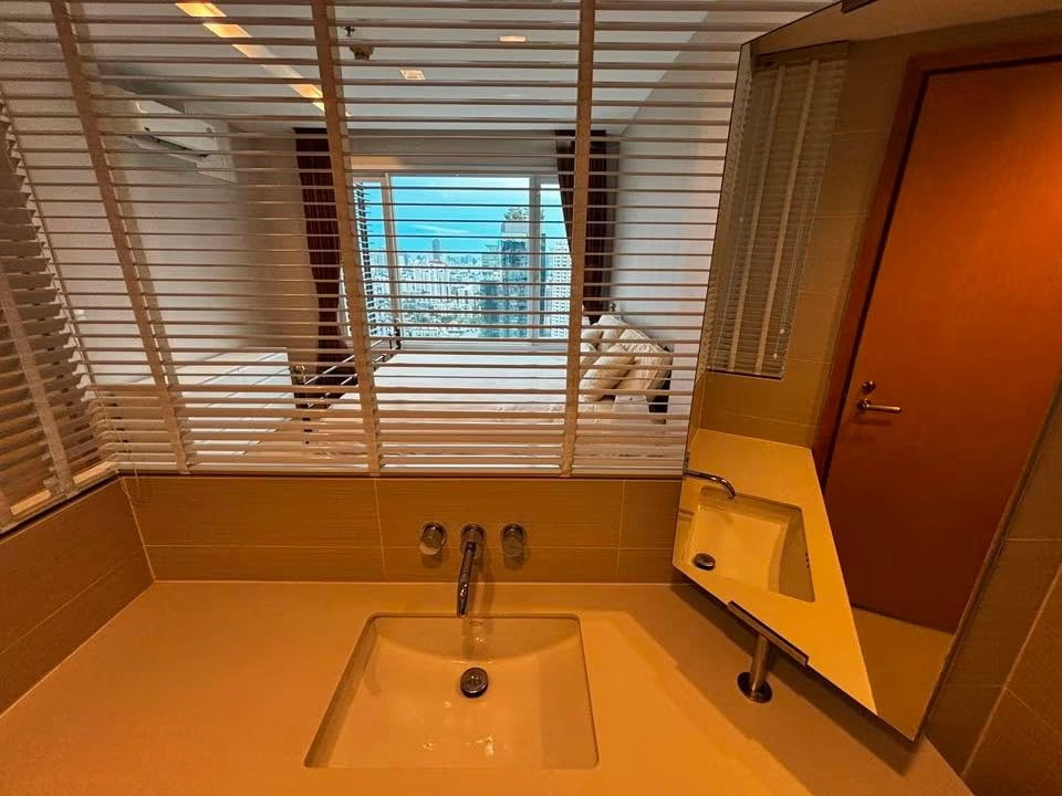 picture Ready to move in! ðĨ°âĻ 38,000 THB/month. Next to BTS Thonglor at Siri @ Sukhumvit. Contact Line: katk03 - 8/15