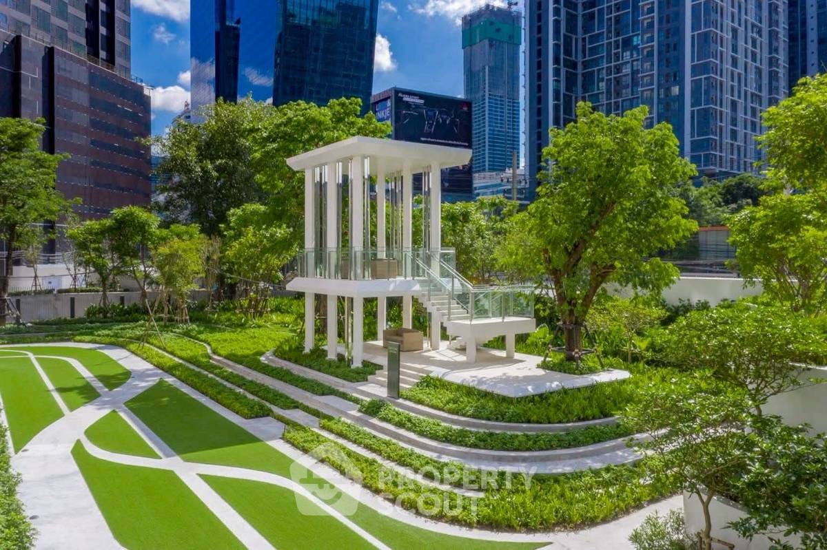 picture Studio Condo at Life Asoke - Rama 9 near MRT Phra Ram 9 (ID 3006452) - 20/20