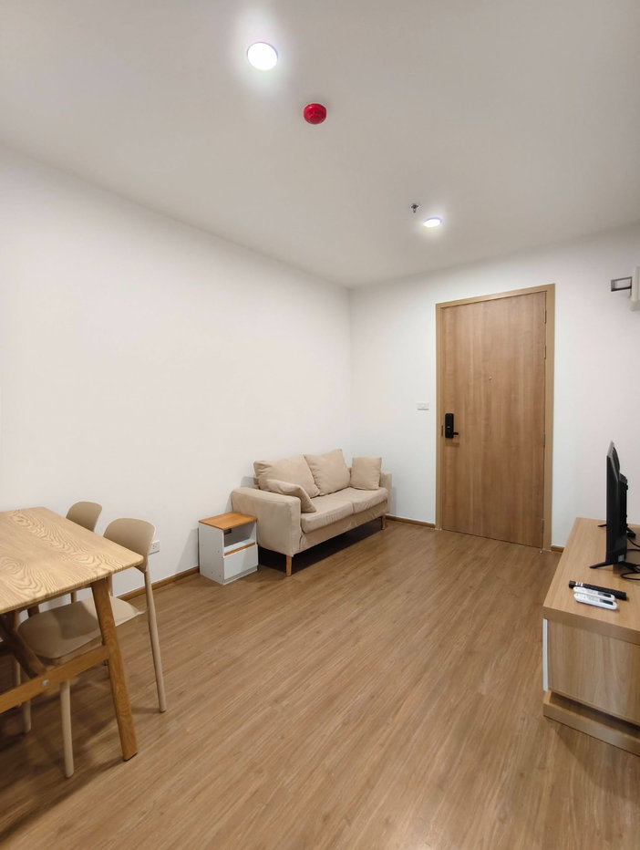 picture Rent: Condo The Livin Phetkasem *Nice Room* at Line: @homefinder - 6/11