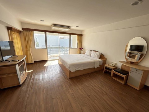 Condo for sale, Sriracha Place, 71.20 square meters.