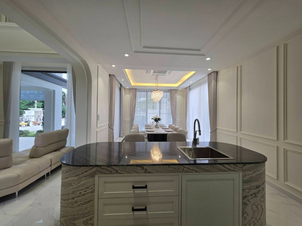 รูป ขายPool Villa สองชั้น บ้านในโครงการ ระบบรักษาความปลอดภัยอย่างดี 6 ห้องนอน 7 ห้องน้ำ #C5MG100757 - รูปที่ 17/25