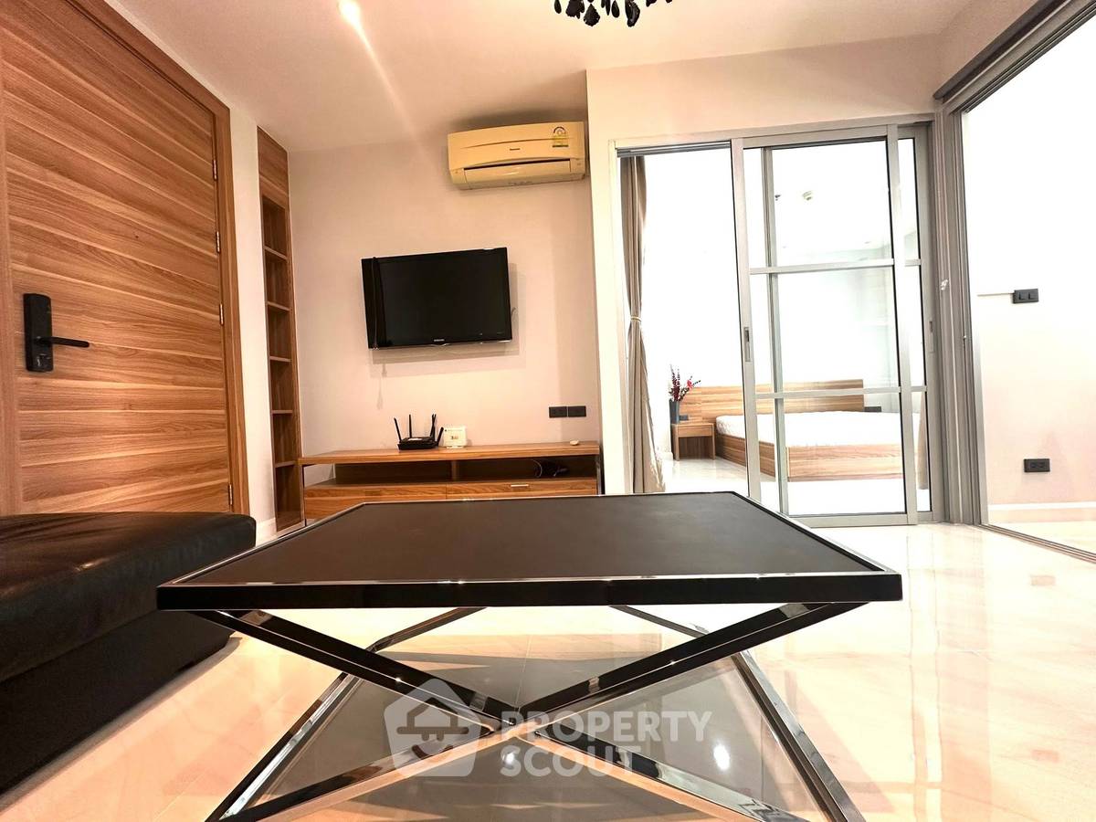 picture 1-BR Condo at Rhythm Ratchada-Huaikwang near MRT Huai Khwang (ID 3004762) - 5/15