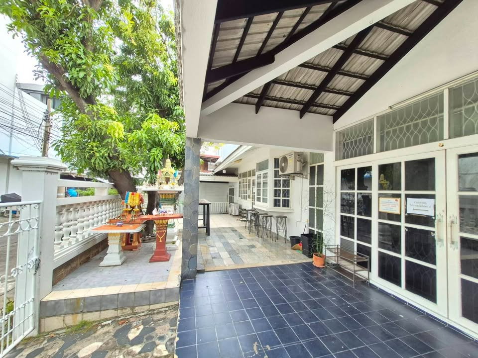 รูป HR3527ให้เช่าบ้านเดี่ยวทาวน์อินทาวน์ ทำเลทองเลียบด่วนรามอินทรา พื้นที่กว้าง 200+ ตรม. จอดรถ 4 คัน เดินไปโลตัส/เดอะซีน เพียง 1 นาที - รูปที่ 14/15