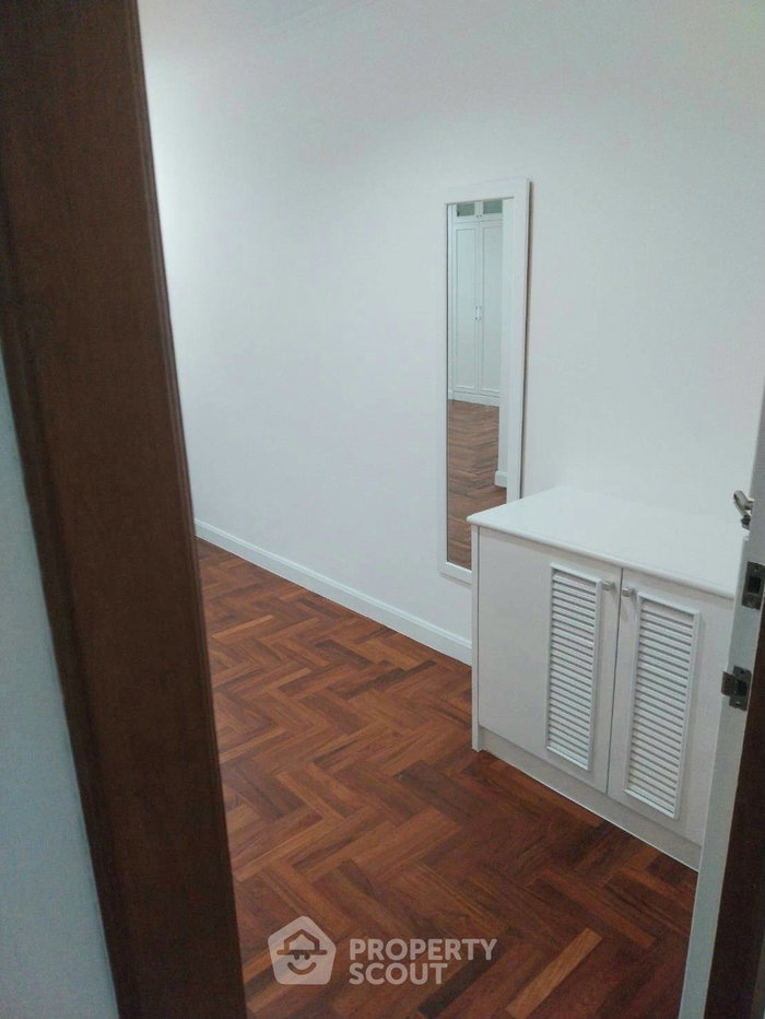 picture 2-BR Condo at Acadamia Grand Tower near BTS Phrom Phong (ID 1957578) - 14/18