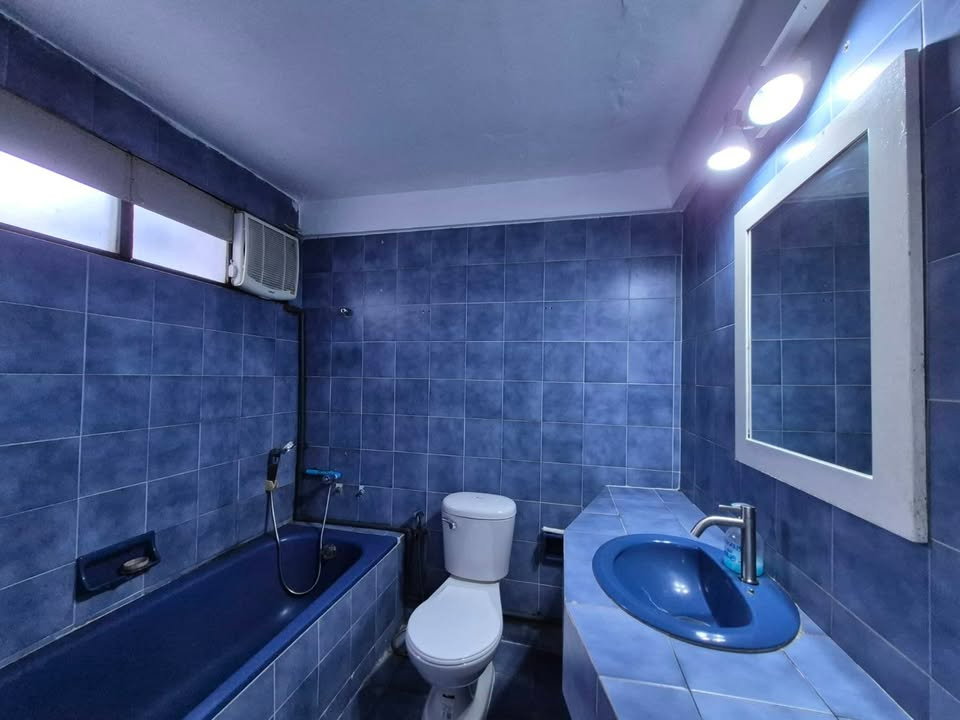 รูป HR3527ให้เช่าบ้านเดี่ยวทาวน์อินทาวน์ ทำเลทองเลียบด่วนรามอินทรา พื้นที่กว้าง 200+ ตรม. จอดรถ 4 คัน เดินไปโลตัส/เดอะซีน เพียง 1 นาที - รูปที่ 9/15