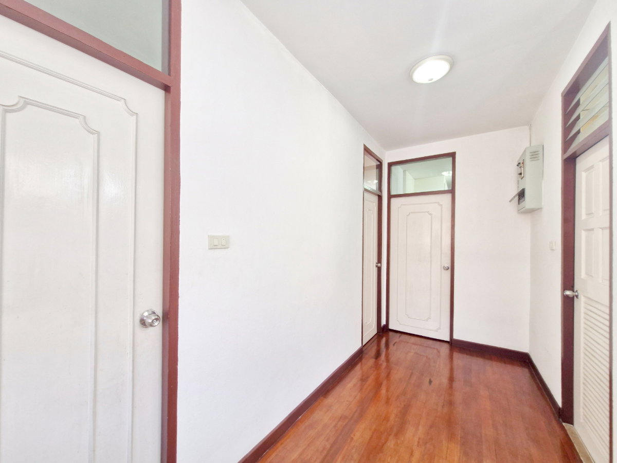 picture HK0480, House for rent 3 Br.,Huaikhwang - 15/24