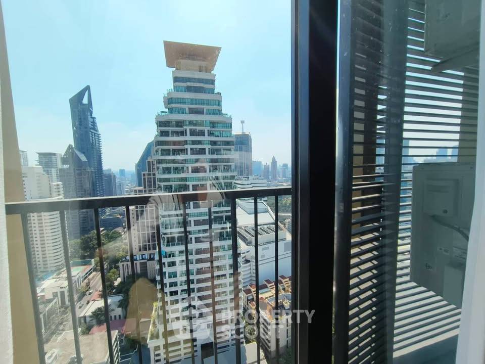 รูป คอนโด 1-ห้องนอน ที่ โนเบิล สเตท 39 ใกล้ BTS พร้อมพงษ์ (ID 3003369) - รูปที่ 11/16