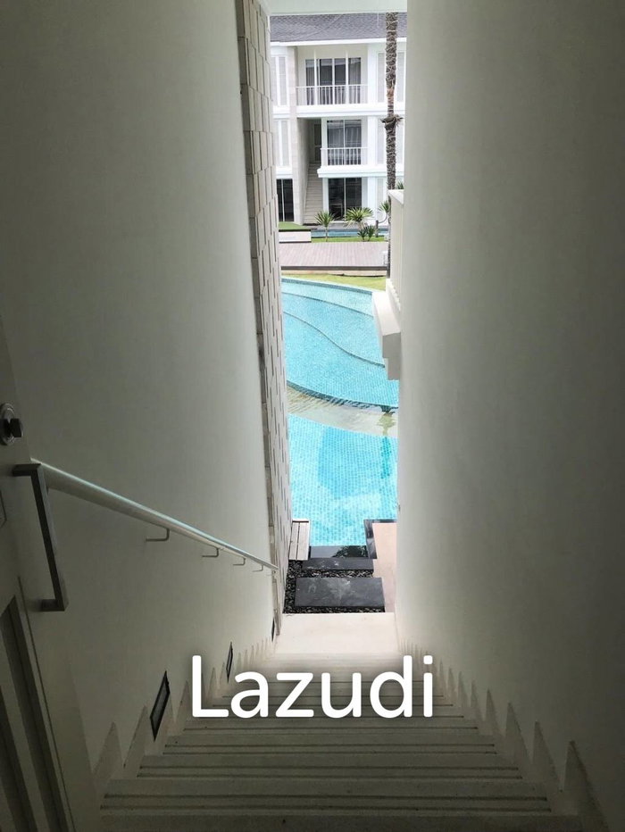 picture 2 Bedroom Pool View : Malibu Condominium - 26/27