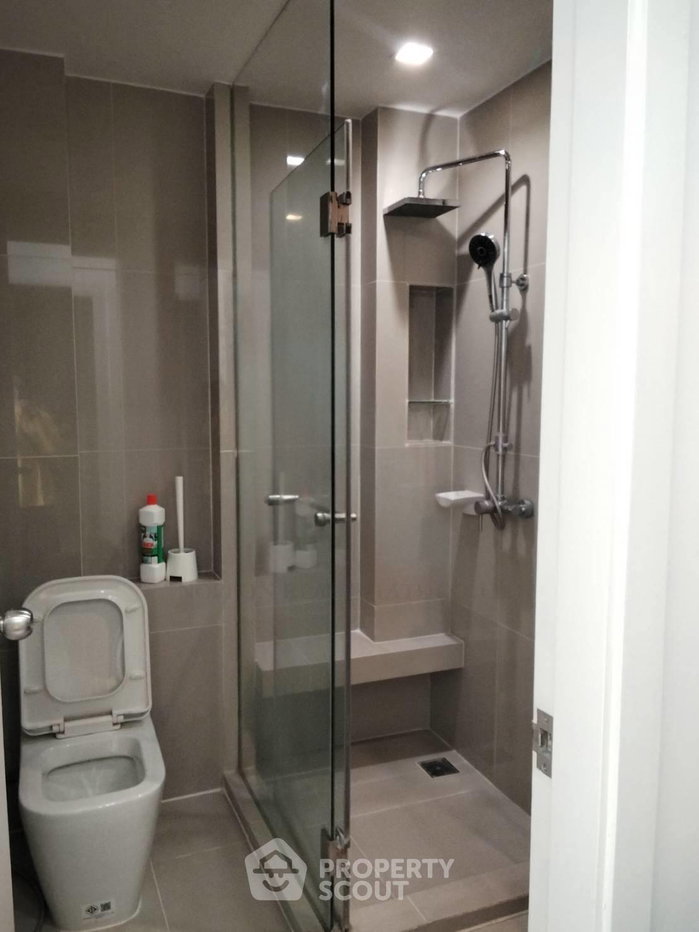 picture 1-BR Condo at Quinn Condo Ratchada 17 near MRT Sutthisan (ID 2500405) - 1/8