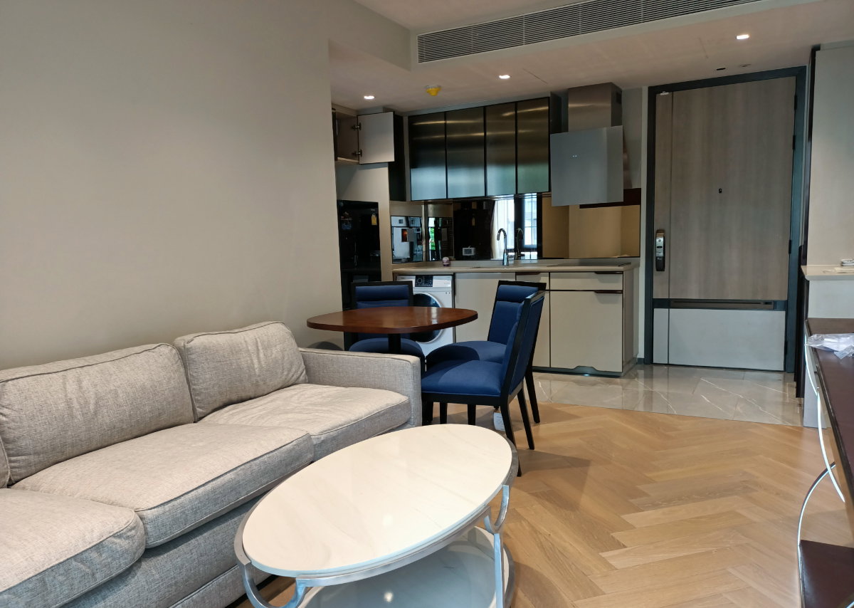 รูป THE RESERVE 61 HIDEAWAY, Luxury Decor + Dual Master Suites (2 Bed & 2 Bath) + Lowest Price - รูปที่ 5/18