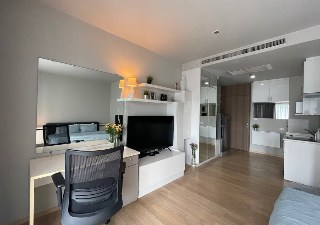 picture RS6534 For Rent: Noble Refine Sukhumvit 26, conveniently located near BTS Phrom Phong. - 1/5