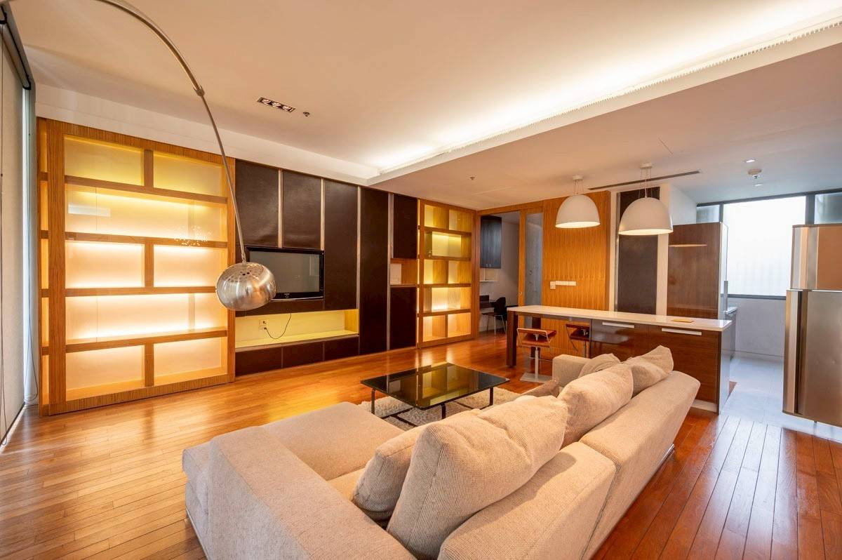 รูป Domus 18 | Rare Find! Spacious 3-Bedroom Residence at Domus 18, Sukhumvit #2026040414281 - รูปที่ 10/31