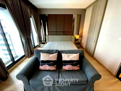 Condos for rent : Studio Condo at Noble Ploenchit near BTS Phloen Chit (ID 2695189)