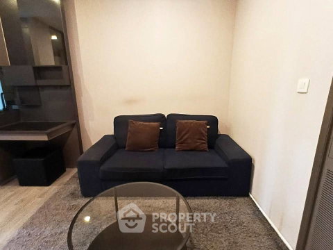 1-BR Condo at The Room Sukhumvit 69 near BTS Phra Khanong (ID 3008826)
