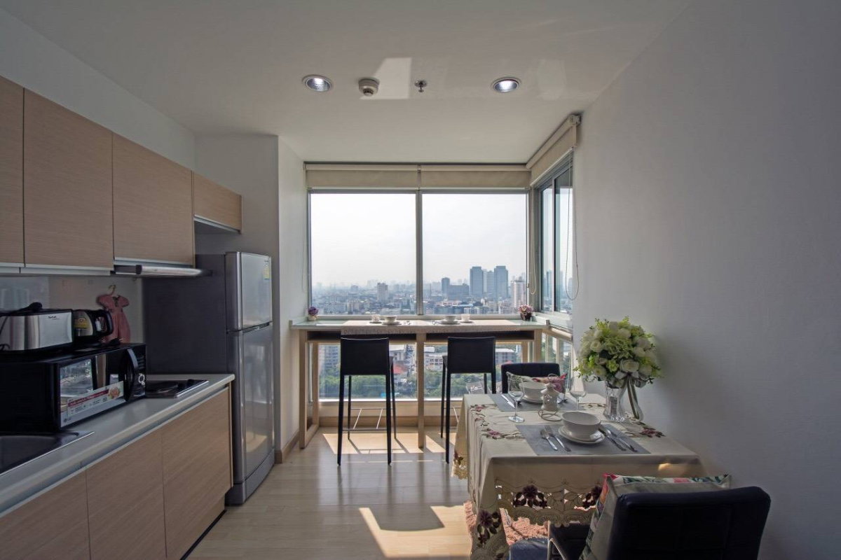 รูป 🌆✨ FOR RENT: Rhythm Ratchada — SPACIOUS HIGH-FLOOR CITY LIVING!  💰 Rental Price: 20,000 THB/month!!   - รูปที่ 12/30
