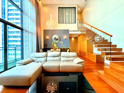 คอนโดให้เช่า : Bright Sukhumvit 24 | Gorgeous 3 Bedroom Duplex Condo - BR6778CD