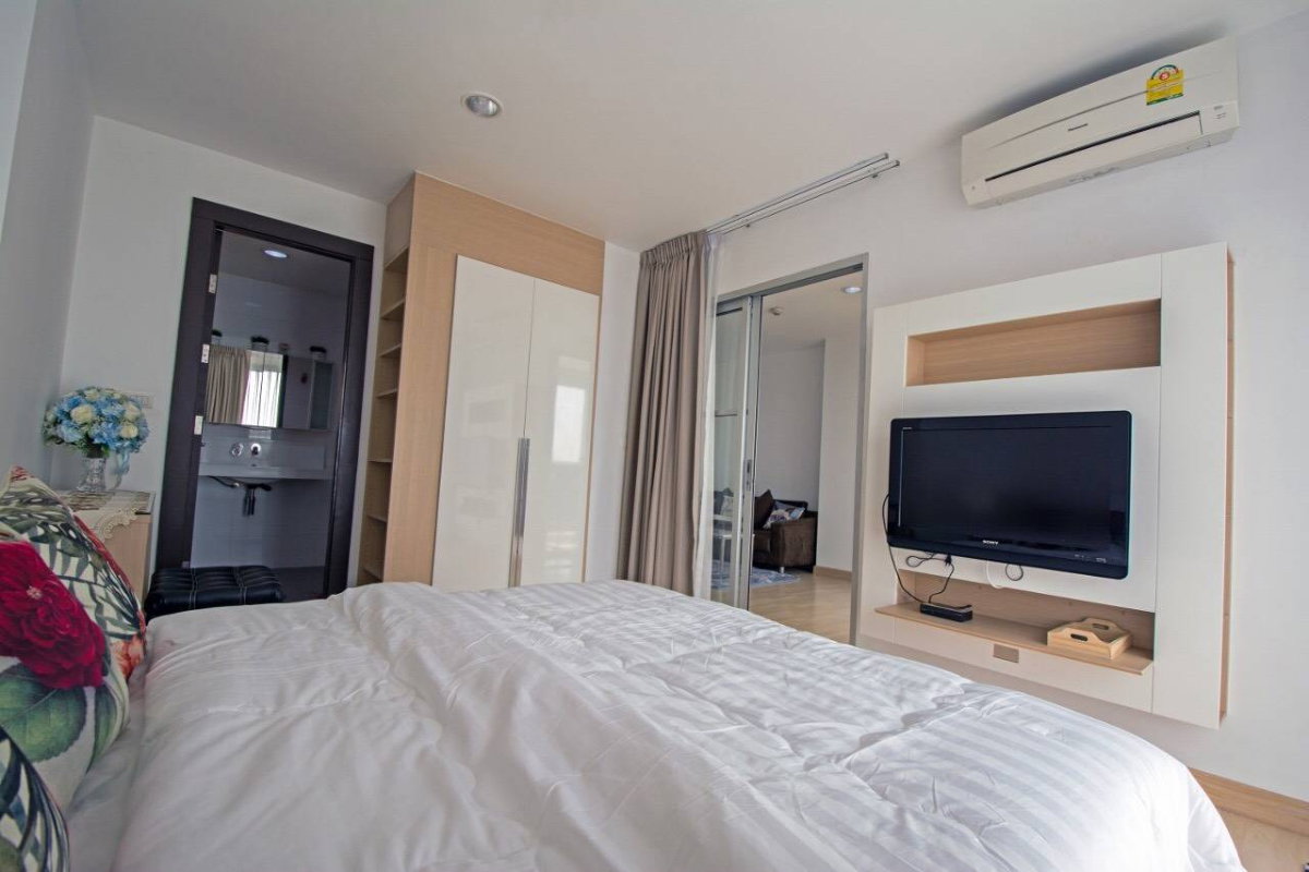 รูป 🌆✨ FOR RENT: Rhythm Ratchada — SPACIOUS HIGH-FLOOR CITY LIVING!  💰 Rental Price: 20,000 THB/month!!   - รูปที่ 19/30