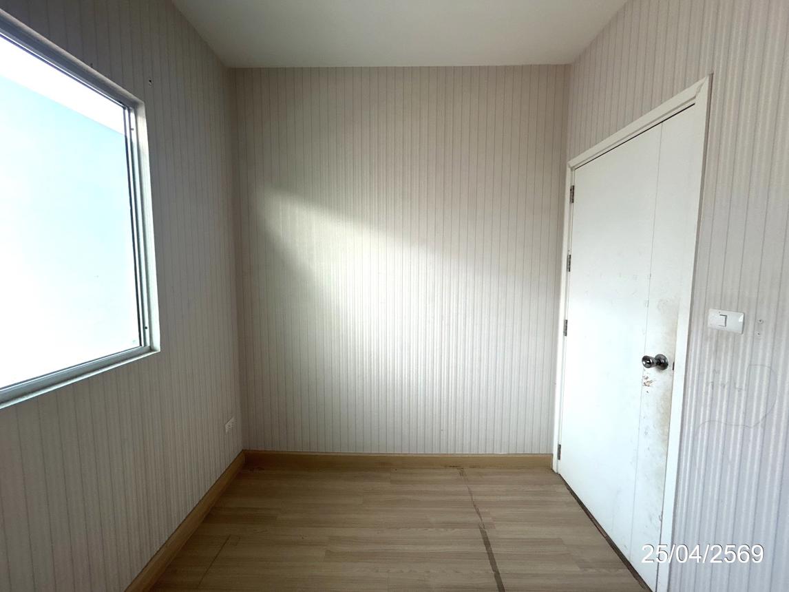 picture TOWN HOUSE 18.7 Sq.w. Muang Samut Prakarn Samut Prakarn for 2.5M - 32/40