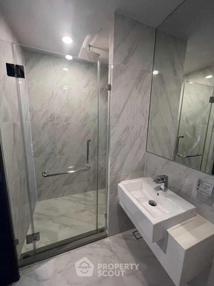 picture Studio Condo at Ideo Mobi Rangnam near ARL Ratchaprarop (ID 2660589) - 8/8