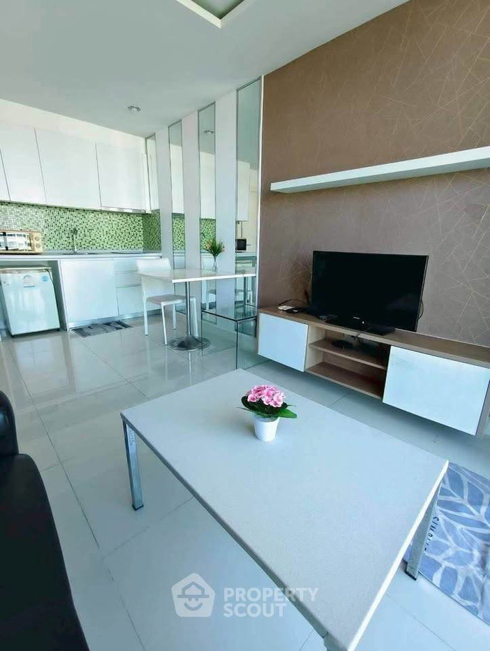 picture 1-BR Condo at Amazon Residence Pattaya Condominiums close to Pattaya (ID 3005424) - 6/8