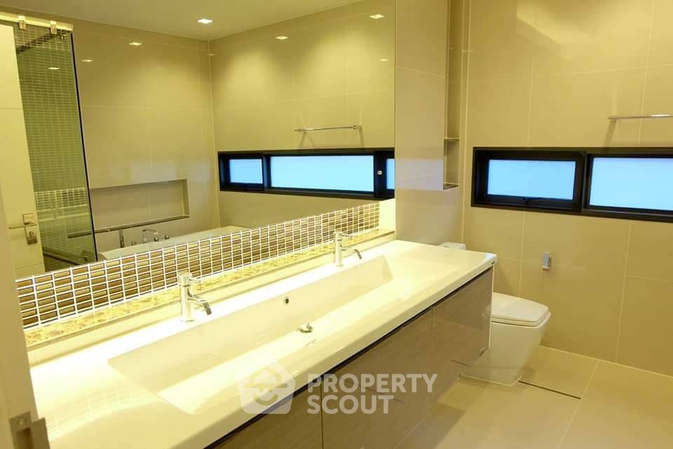 picture 4-BR House at Setthasiri Onnut-Srinakarin in Prawet (ID 1442279) - 18/25