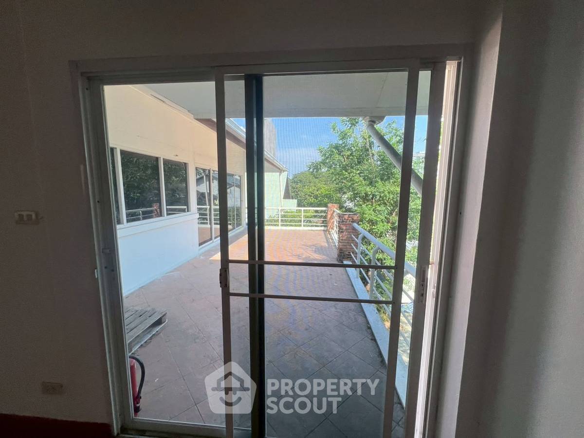 picture 4-BR House close to Thong Lo (ID 3004415) - 9/10