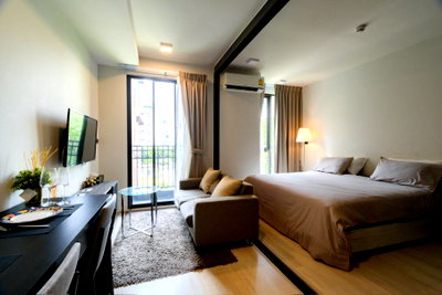 Condos for rent : [RENT] STC037 | Venio Sukhumvit 10      (ID with @in front, LINE ID:  @idhomeland)
