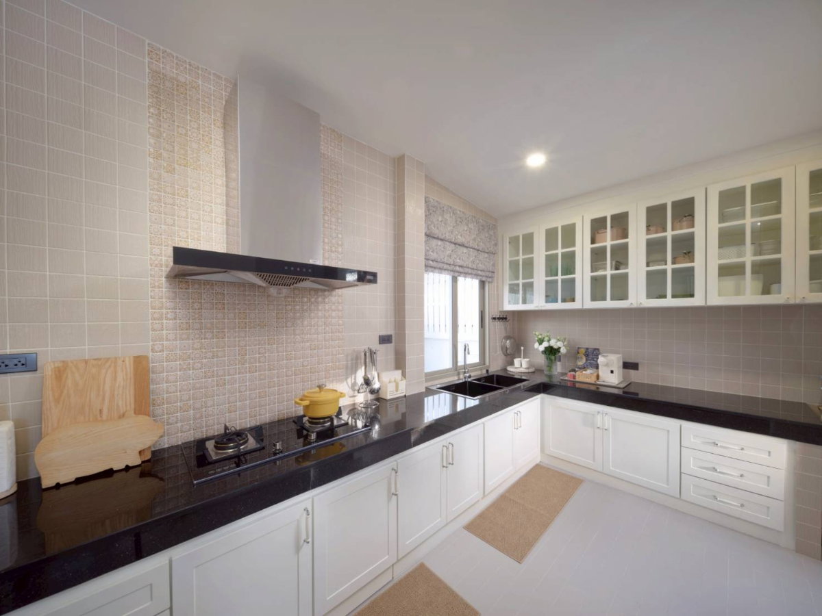 picture Beautiful 2-Storey Detached House for Sale – Ready to Move In!  #CSS101843 - 8/27