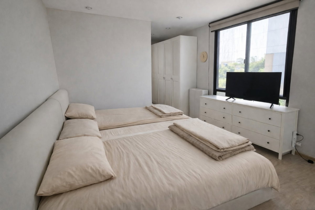 picture For Rent | Modern 4-story house in Estara Haven Pattanakarn 20 project | Pets allowed | 250 sq m. - 14/34
