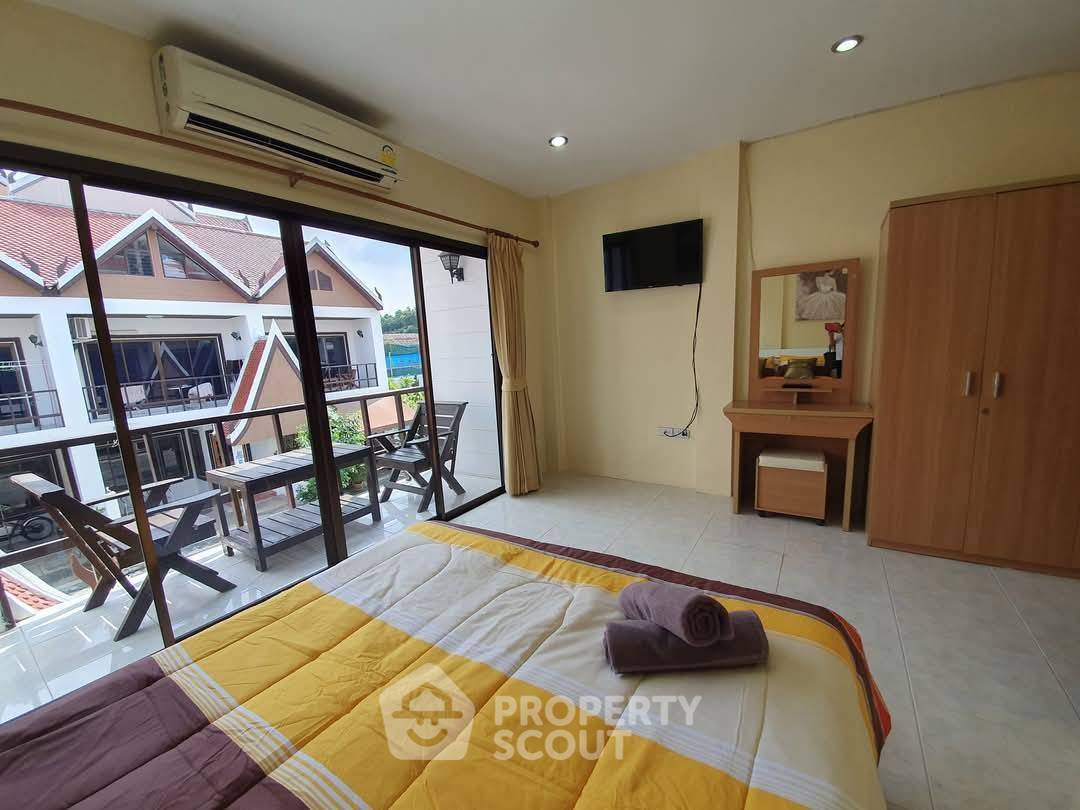 picture 2-BR House at Corrib Village close to Phratamnak (ID 2099783) - 3/19