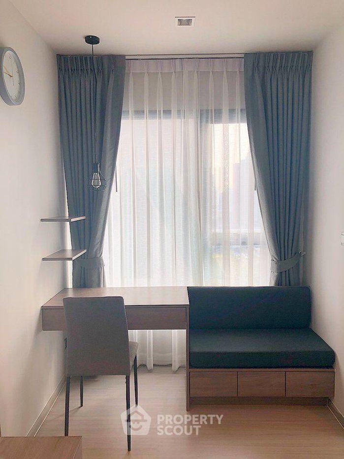 picture Studio Condo at Life Asoke - Rama 9 near MRT Phra Ram 9 (ID 2768422) - 2/6