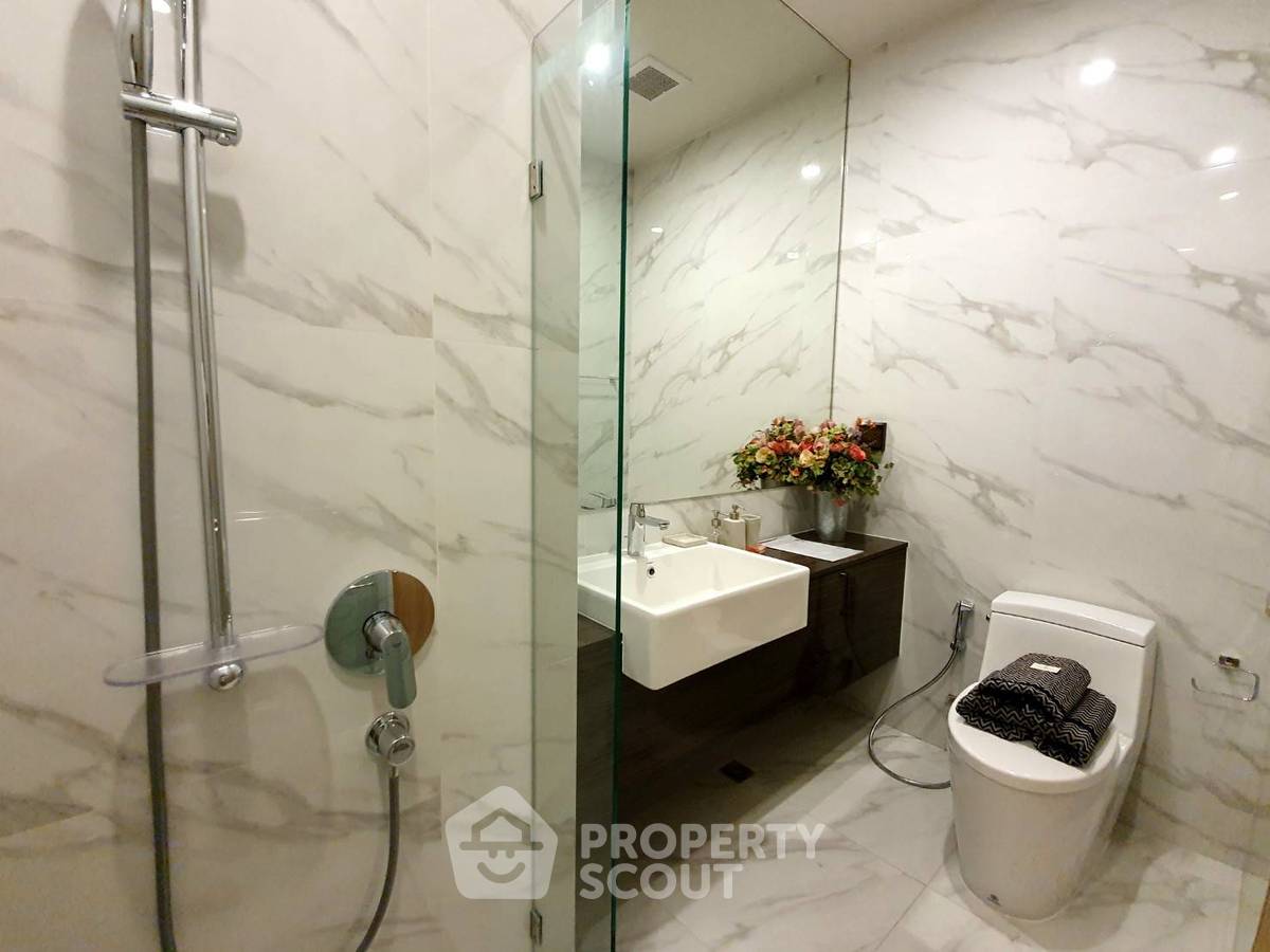 รูป คอนโด 1-ห้องนอน ที่ โนเบิล บีอี ไนน์ทีน สุขุมวิท ใกล้ BTS นานา (ID 449248) - รูปที่ 11/12