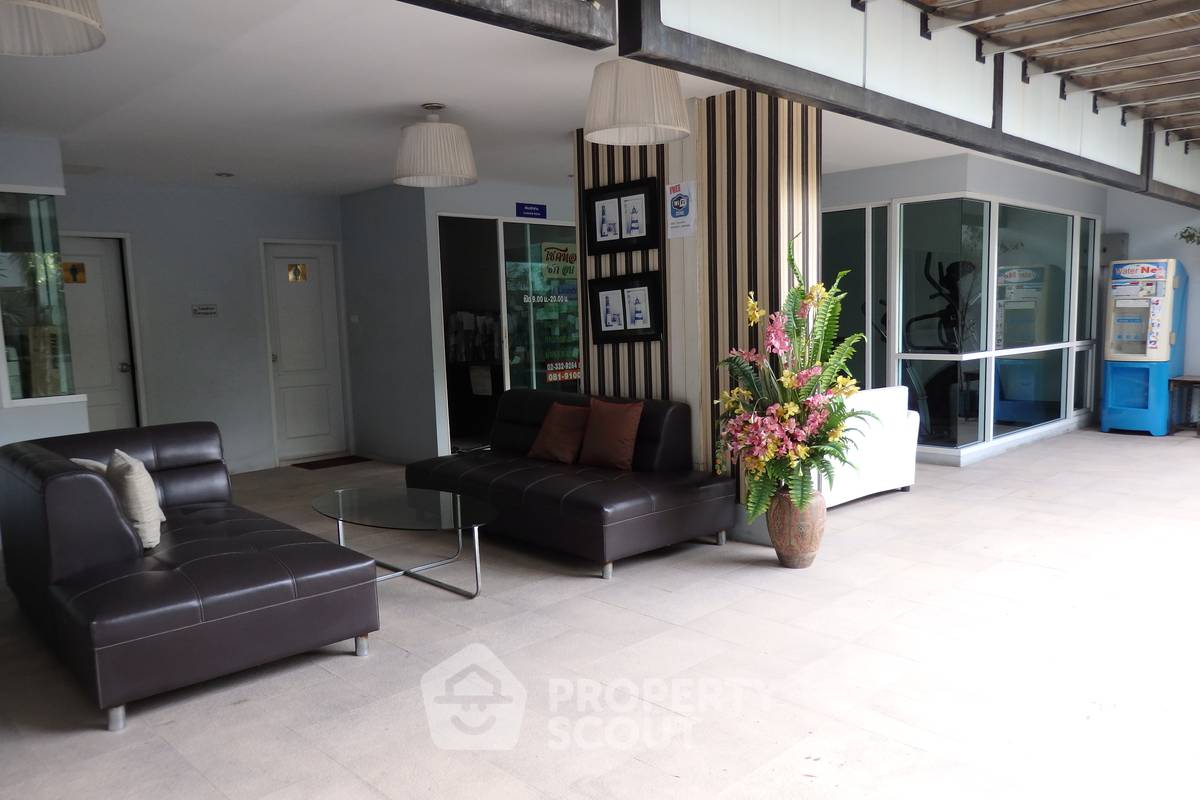 picture 1-BR Condo At The Next Sukhumvit 52 (Garden Suite) • 200m To BTS On Nut (ID 887289) - 1/15