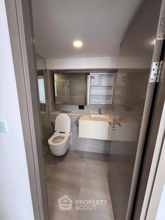 รูป ชั้น 19 ห้องนอนเดียว KnightsBridge Space Sukhumvit-Rama4 ใกล้ BTS พระโขนง (ID 3004941) - รูปที่ 5/9