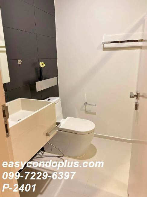 รูป P-2401 The Room BTS วงเวียนใหญ่ พื้นที่กว้างขวาง อยู่สบาย! ใกล้ BTS วงเวียนใหญ่ 35,000 บาท | Line Id: @easycondoplus | 099-229-6397 - รูปที่ 11/14