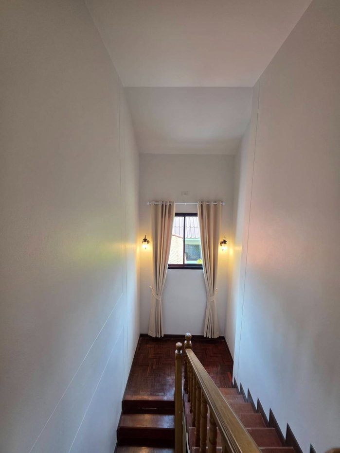 picture House for Rent on New San Kamphaeng Road, Chiang Mai - 10/20