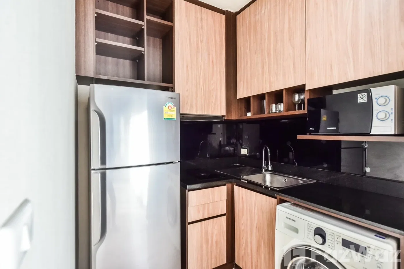 picture 2 Bedroom Corner Condo for Rent 6476805 - 9/10