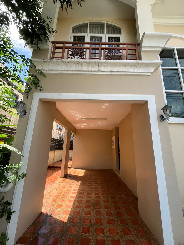 picture Code: 26KJ3179 for rent Passorn 3 Rangsit Klong 3 🔥🔥 Line ID: @kjcondo (with @)🔥🔥 - 10/16