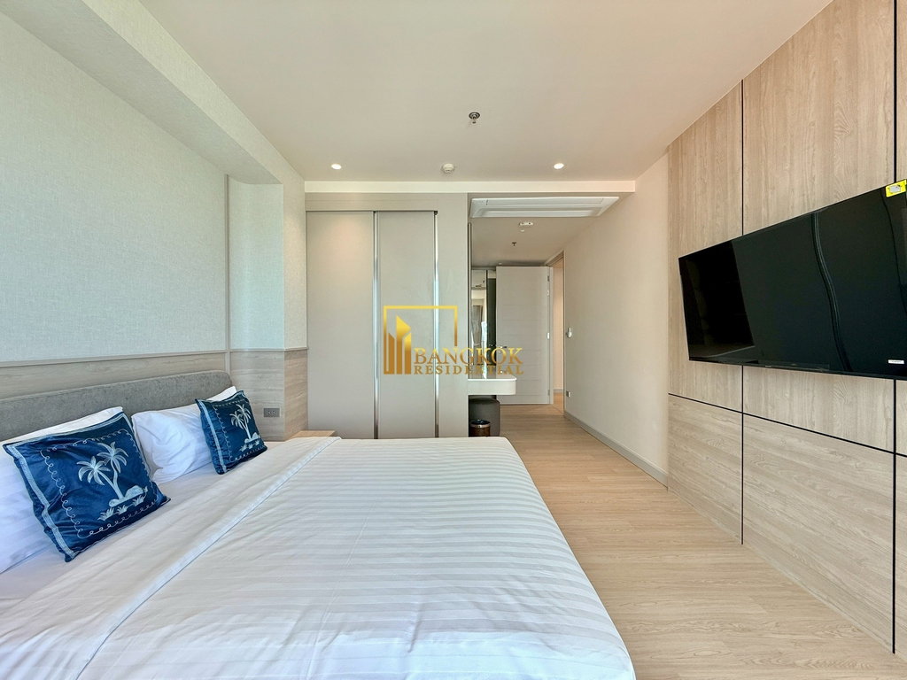รูป Newly Renovated 4 Bedroom Serviced Apartment in Asoke Area - BR21445AP - รูปที่ 24/57