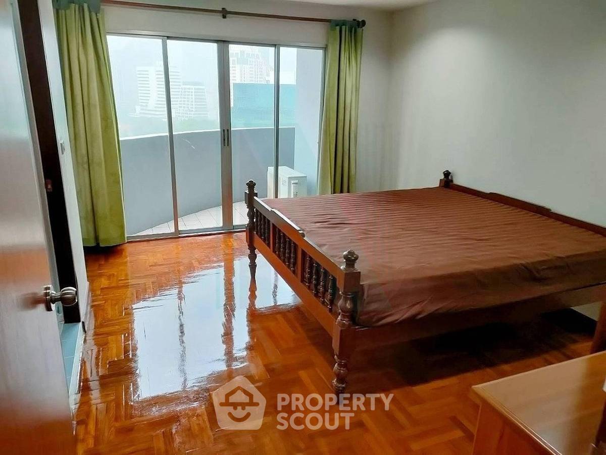 picture 2-BR Condo at Wittayu Complex near BTS Phloen Chit (ID 2535693) - 1/6