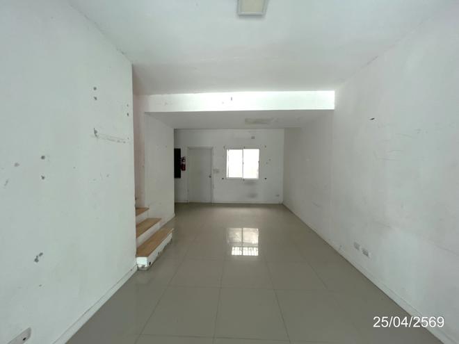 picture TOWN HOUSE 18.7 Sq.w. Muang Samut Prakarn Samut Prakarn for 2.5M - 4/40
