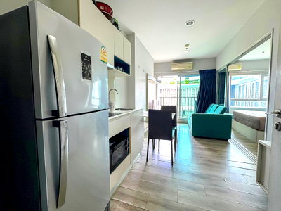 Condos for sale : Centric Sea Pattaya Condo for Sale 1Bedroom  Fully Furnished