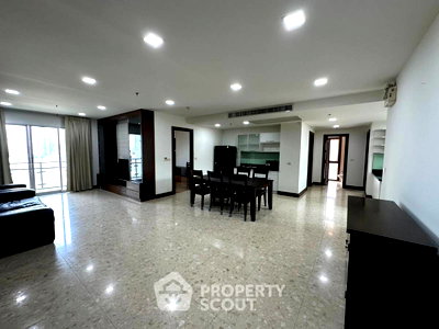 Condos for rent : 3-BR Condo at Nusasiri Grand Condominium near BTS Ekkamai (ID 2875299)