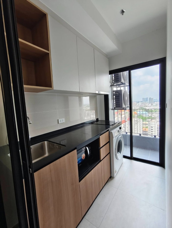 picture Rent: Condo The Livin Phetkasem *Nice Room* at Line: @homefinder - 4/11