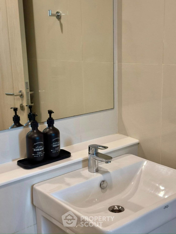 picture 1-BR Condo at Life One Wireless near BTS Phloen Chit (ID 3007343) - 5/9