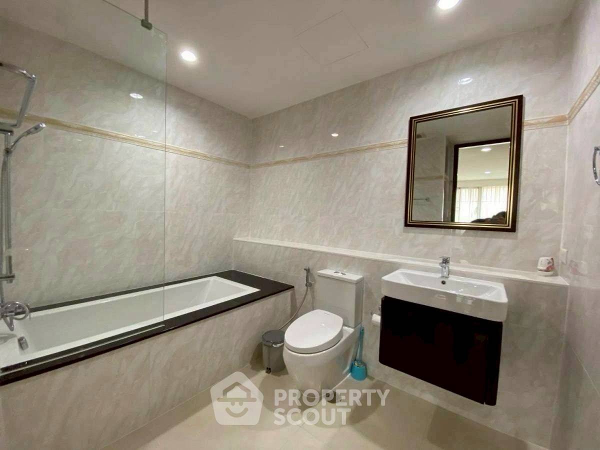 รูป คอนโด 4-ห้องนอน ที่ ไท ปิง ทาวเวอร์ส สุขุมวิท 63 ใกล้ ARL รามคำแหง (ID 3007078) - รูปที่ 8/12