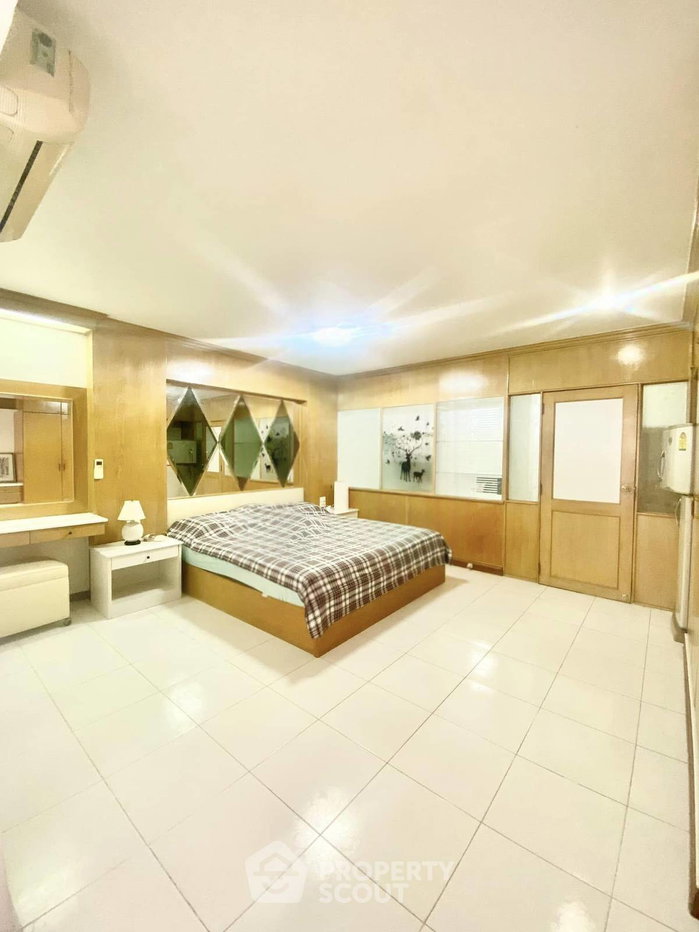 picture 1-BR Condo at Rin House Condominium near MRT Sukhumvit (ID 2750883) - 4/7