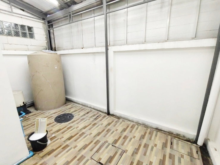รูป ขายบ้านกลางเมืองใกล้เซ็นทรัล(Central Eastville) สภาพดีมาก แบงค์ประเมิน7ล้าน เราขายเพียง5.9 พร้อมโอนก่อนมิถุนายน69 นี้ - รูปที่ 30/34